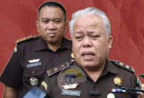 Kepala Pusat Penerangan Hukum (Kapuspenkum) Kejagung Harli Siregar mengatakan Ibrahim merupakan anggota dari tim review pengadaan