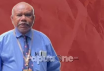 Yan Christian Warinussy Nyatakan Pikir-pikir Saat Sidang Terdakwa Beatrick Baransano dan Naomi Kararbo 12 Yan Christian Warinussy sebagai Advokat dan Pembela Hak Asasi Manusia (Human Rights Defender/HRD) serta sebagai Kuasa Hukum Terdakwa