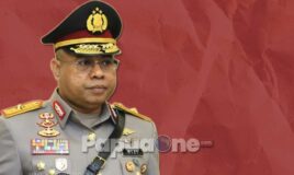Kapolda Papua Barat Irjen Pol Johnny Eddizon Isir harus terjun kelapangan gegara adanya penolakan terhadap rencana penegakan hukum