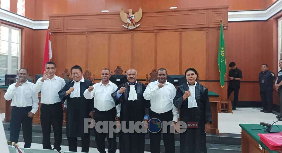 Sidang Perkara Dugaan Tindak Pidana Makar Berlanjut, Kuasa Hukum Terdakwa Siap Hadiri Persidangan 2 Sidang perkara dugaan tindak pidana Makar yang mengadili 4 (Empat) Orang Terdakwa Staf Khusus dan Perwira Polisi serta NFRPB atas nama