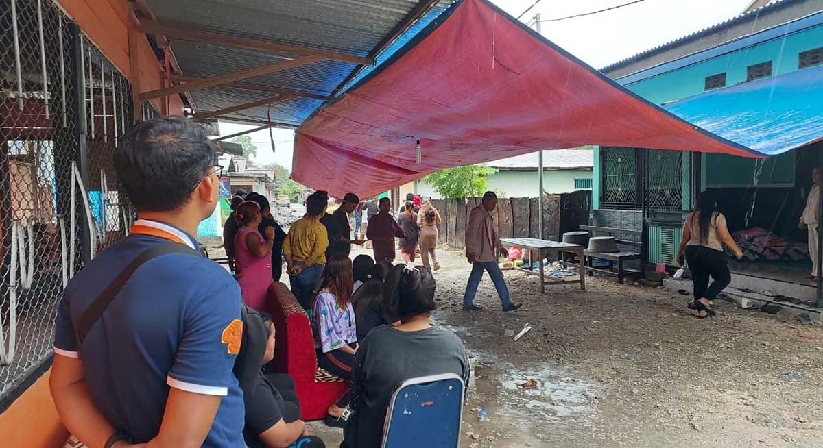 Tiga Orang Karyawati Meninggal di Kawasan Lokalisasi 55 Maruni, Polresta Manokwari Dalami Kejadian 2 Kapolresta Manokwari, Kombes Pol. Ongky Isgunawan, melalui Kasat Narkoba Polresta Manokwari, mendalami meninggalnya tiga orang karyawati